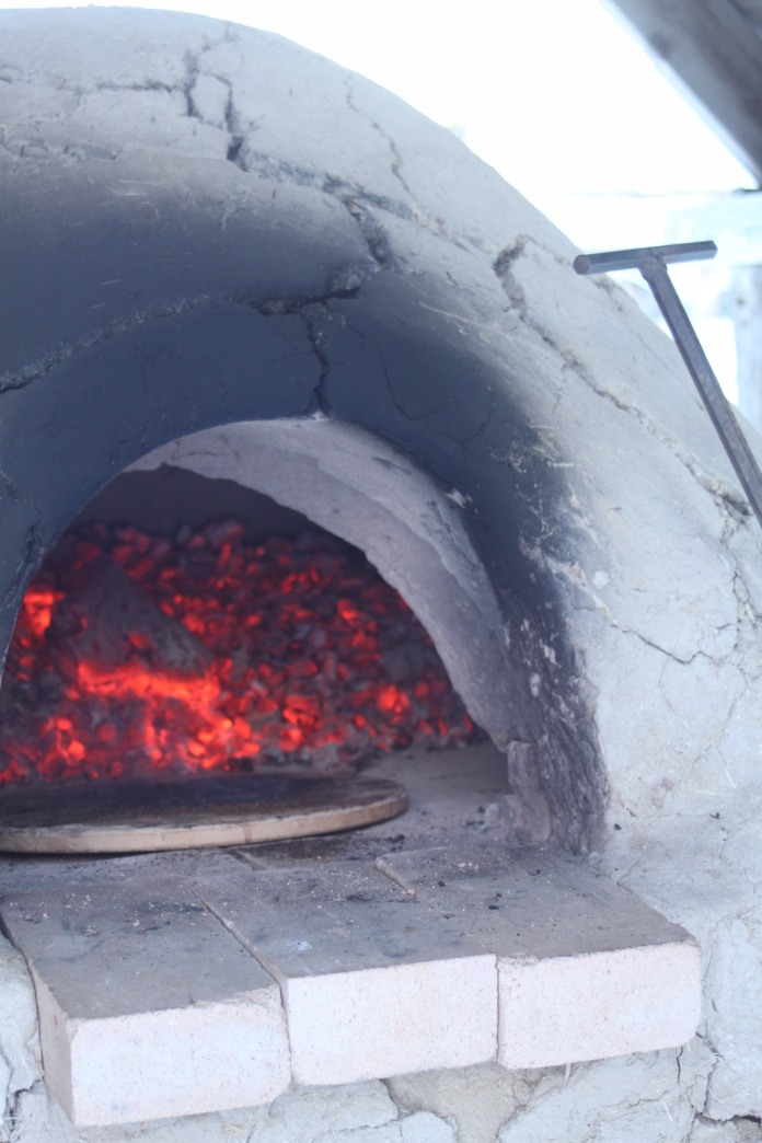 how to make a pizza oven